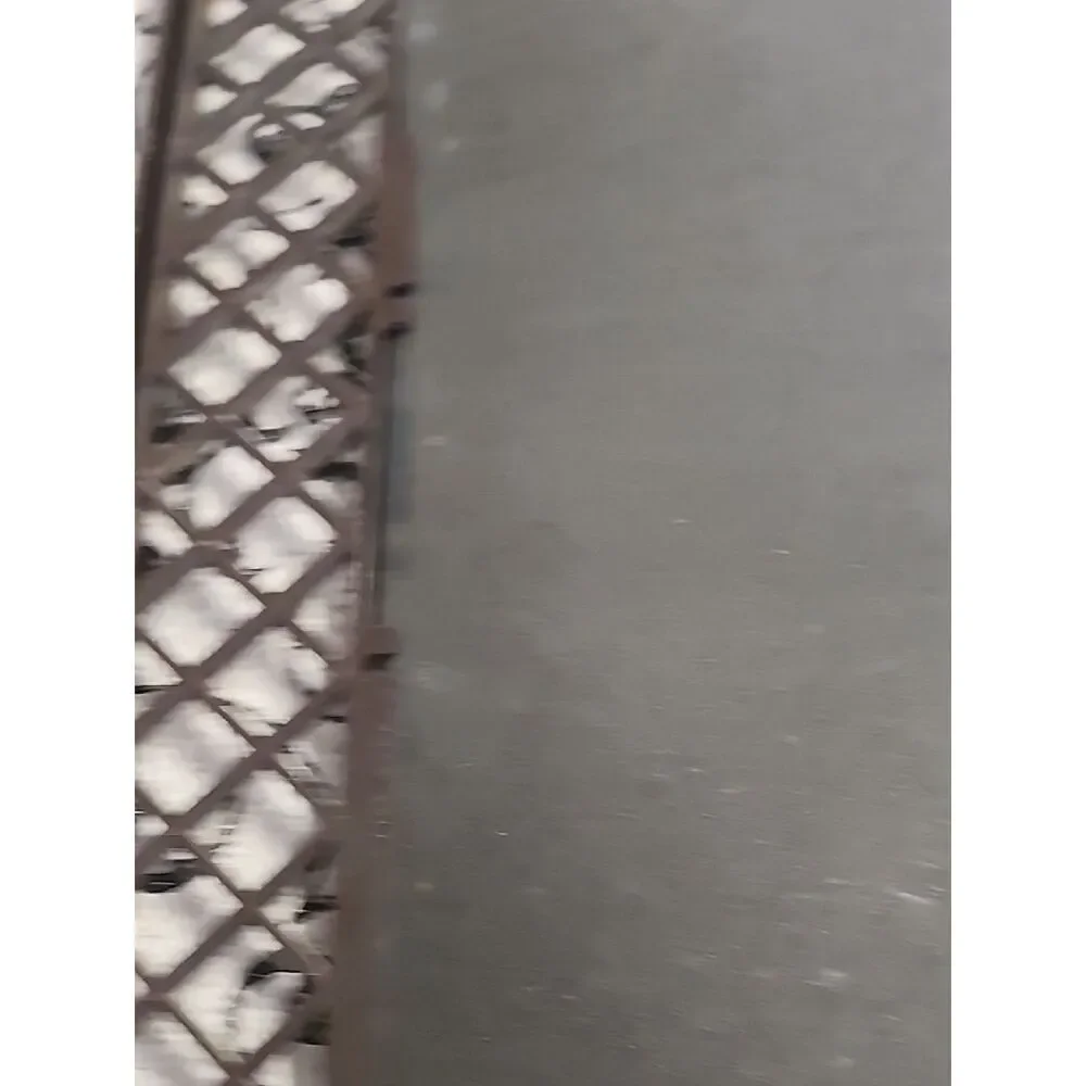 Source Unknown rectangular wall